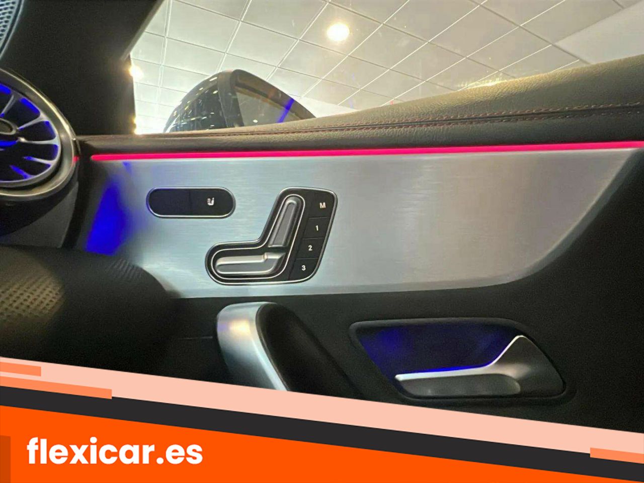 Foto Mercedes-Benz Clase CLA 27