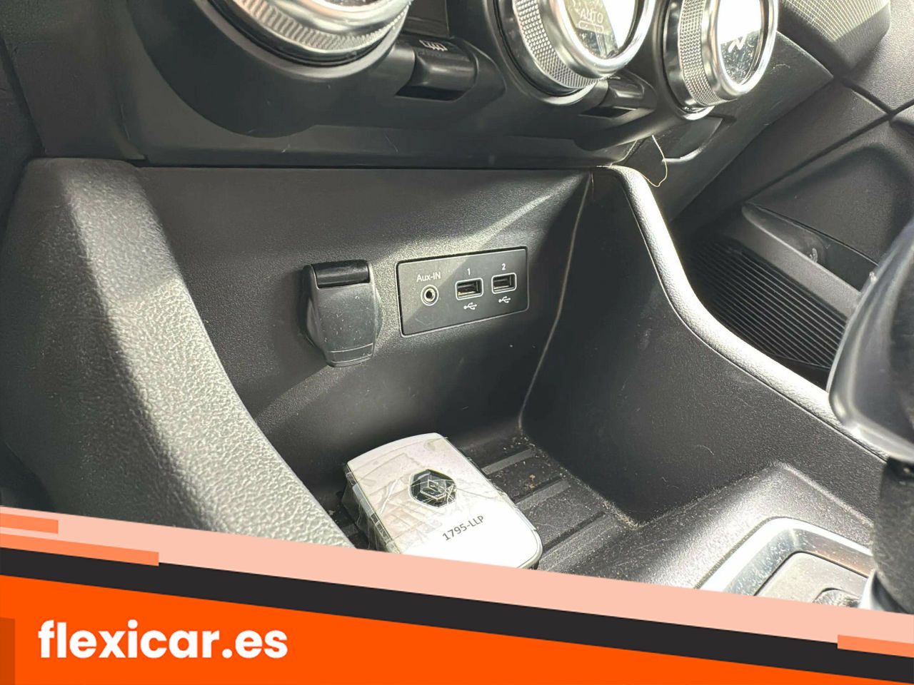 Foto Renault Clio 26