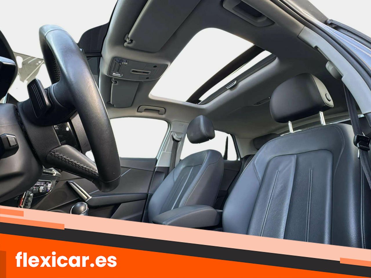 Foto Audi Q2 10