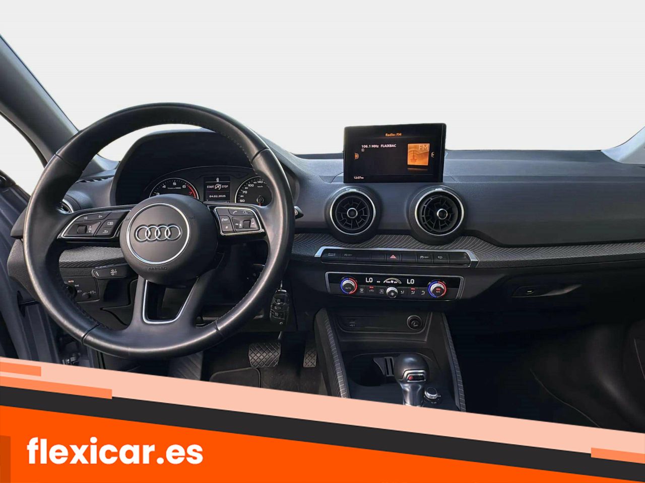 Foto Audi Q2 11