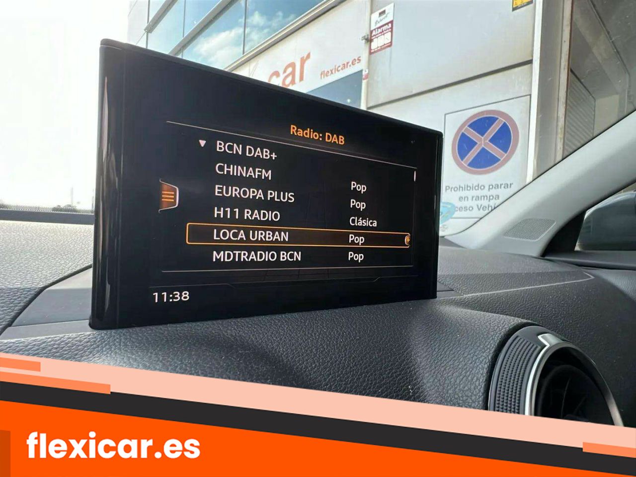 Foto Audi Q2 26