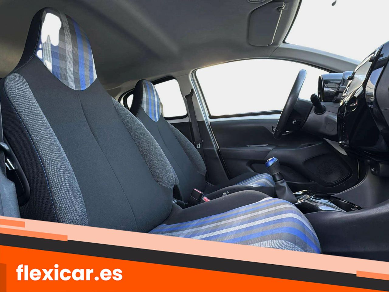 Foto Peugeot 108 17