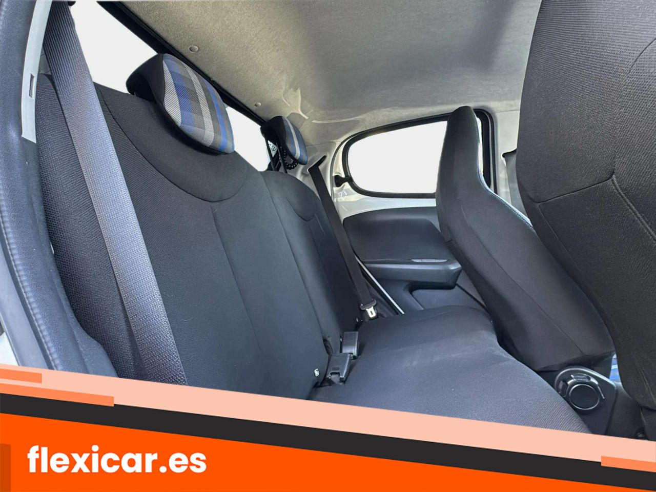Foto Peugeot 108 26
