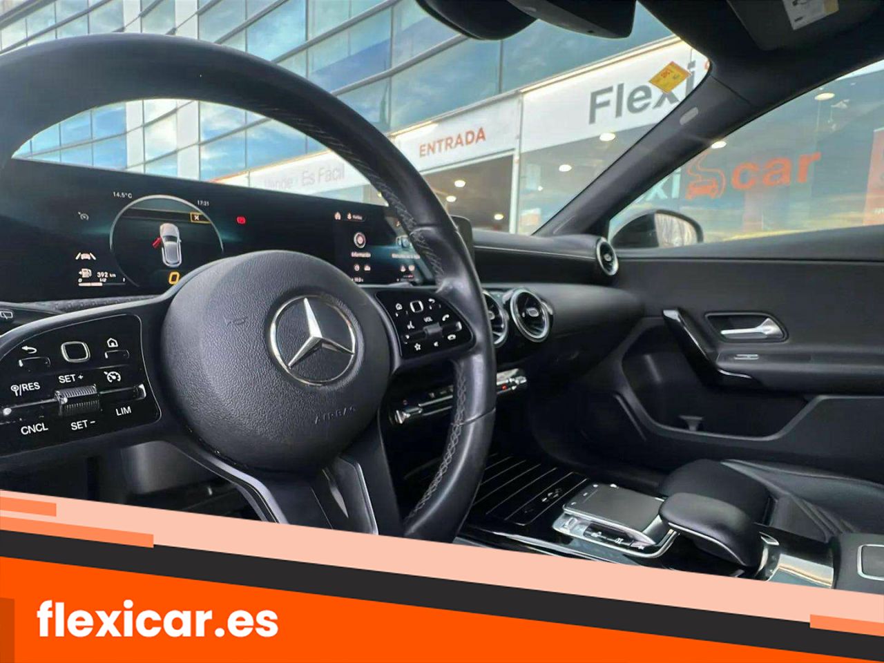 Foto Mercedes-Benz Clase A 25