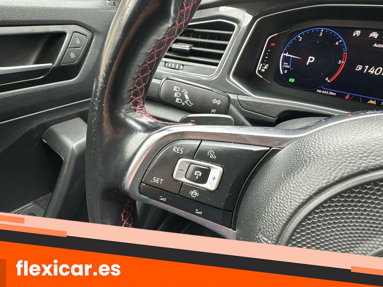 Foto Volkswagen T-Roc 14