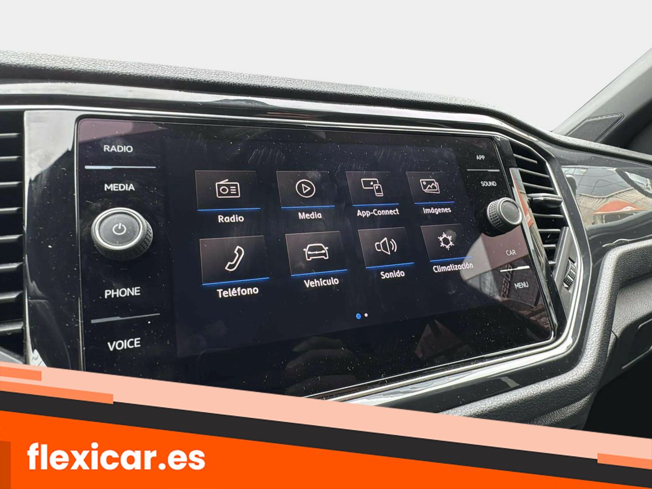 Foto Volkswagen T-Roc 27