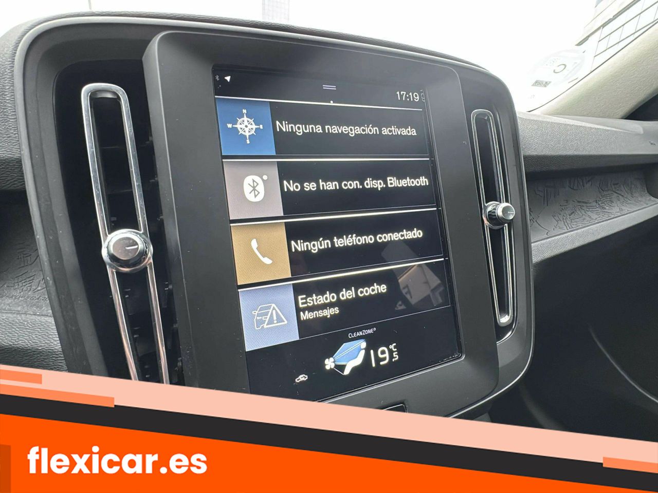 Foto Volvo XC40 18