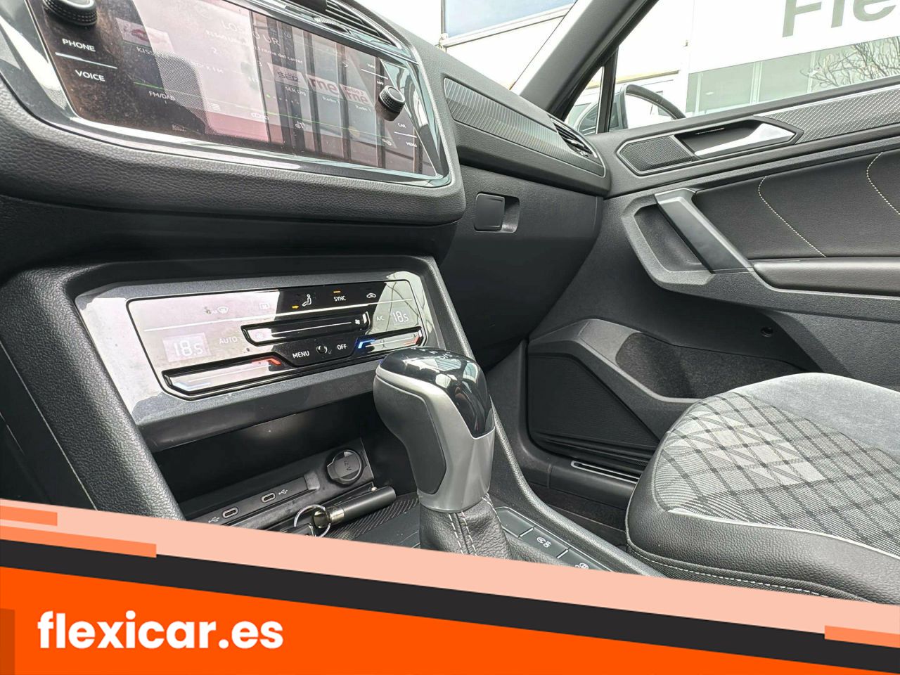 Foto Volkswagen Tiguan 14