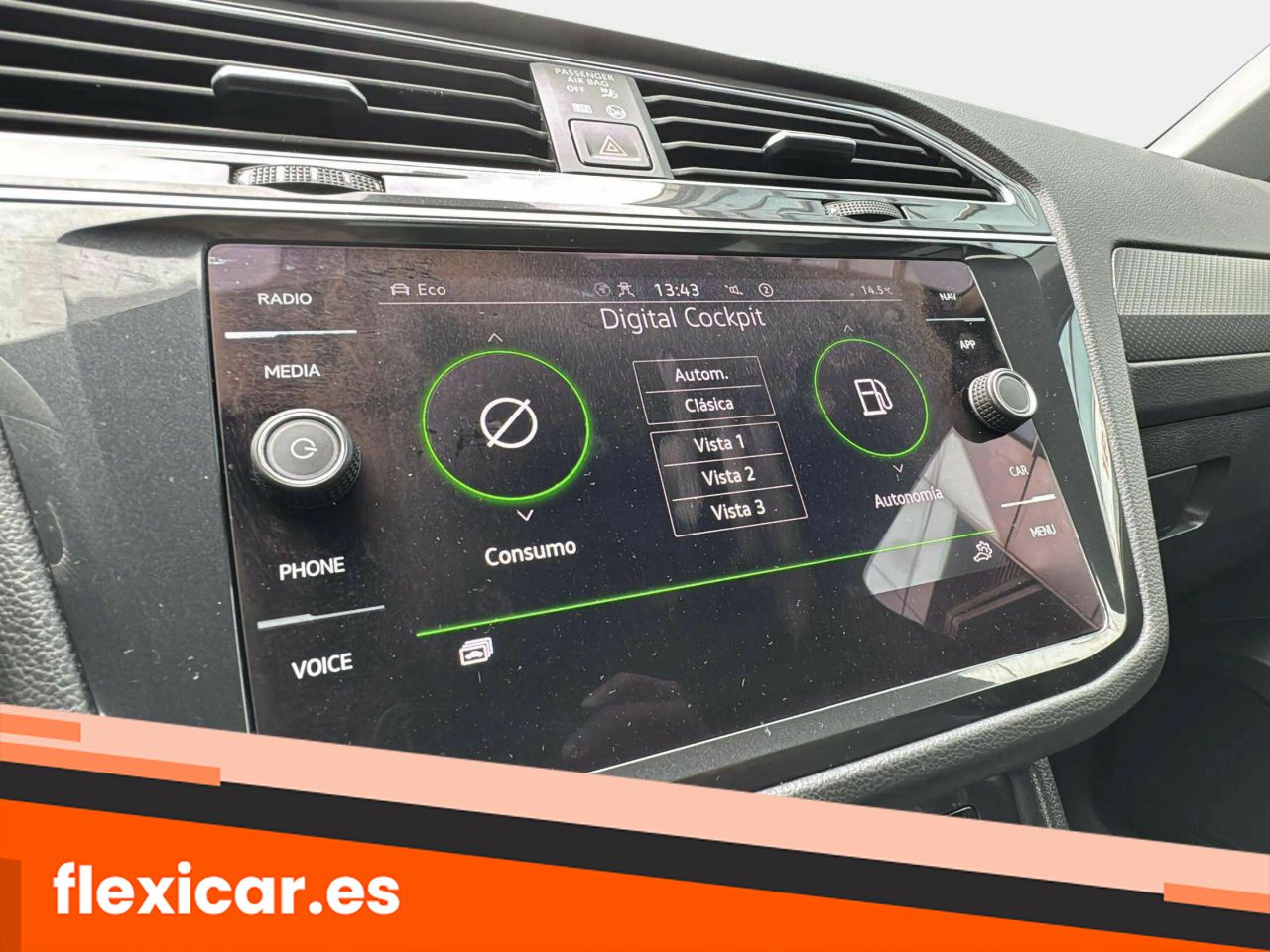 Foto Volkswagen Tiguan 16