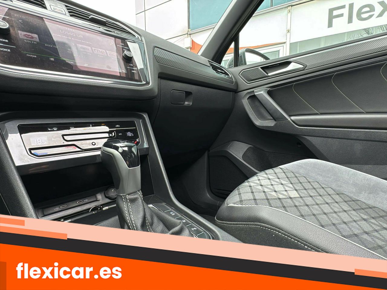Foto Volkswagen Tiguan 23