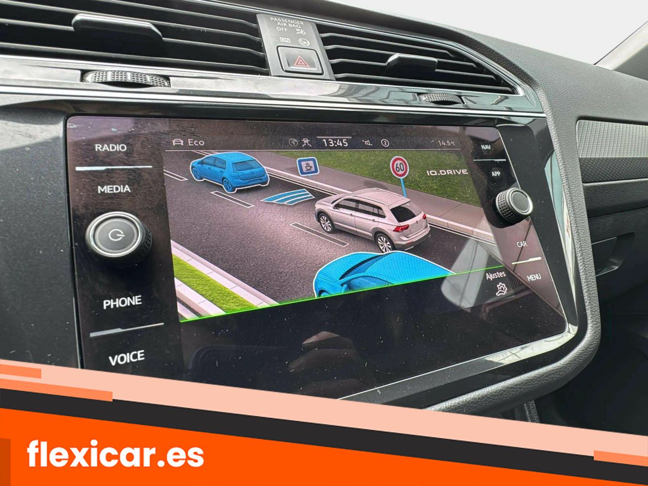 Foto Volkswagen Tiguan 30