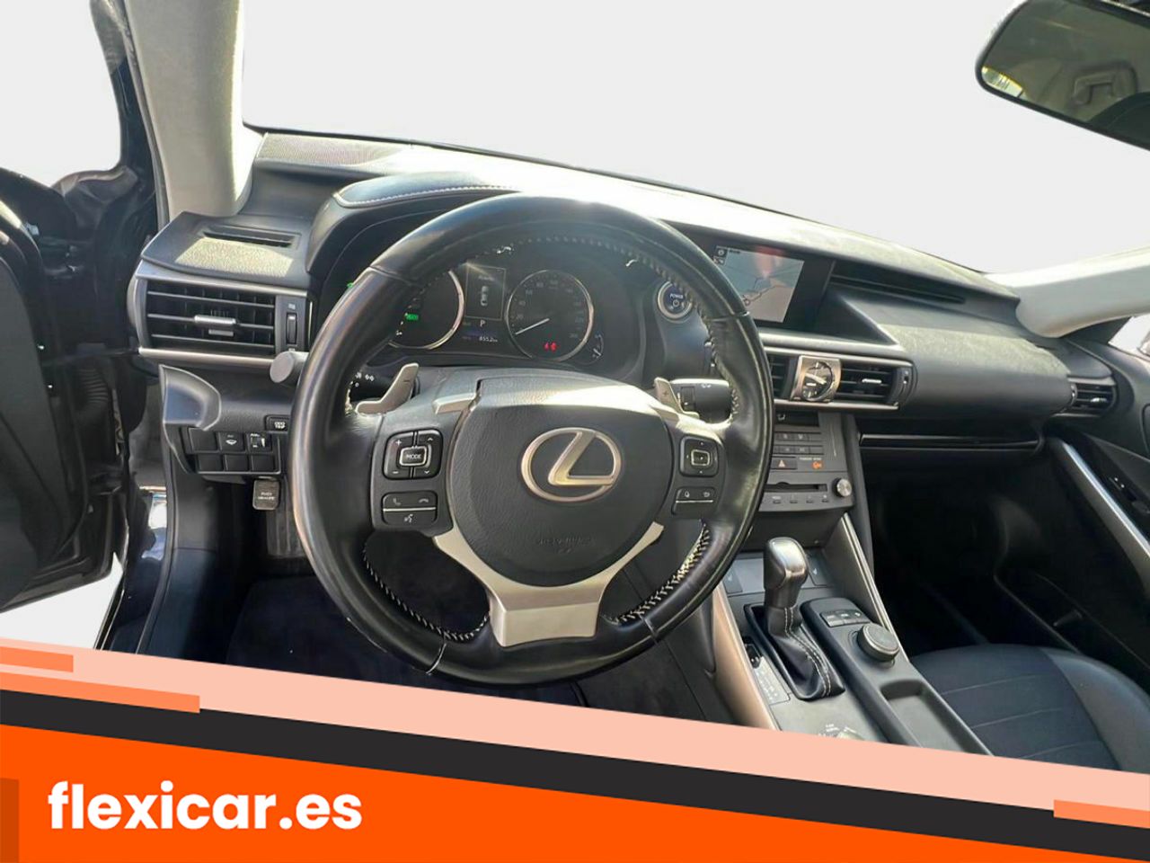 Foto Lexus IS 10