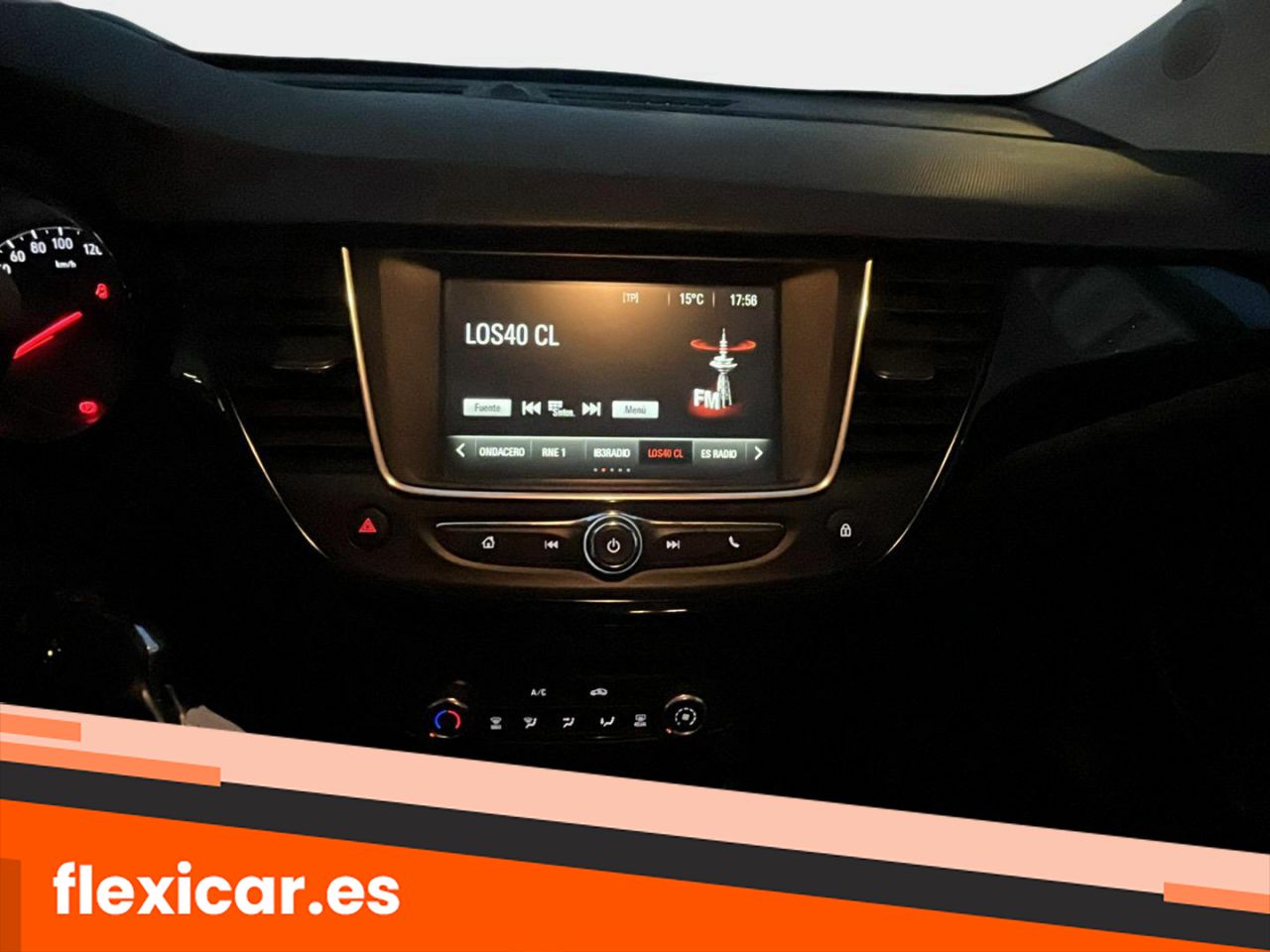 Foto Opel Crossland X 14