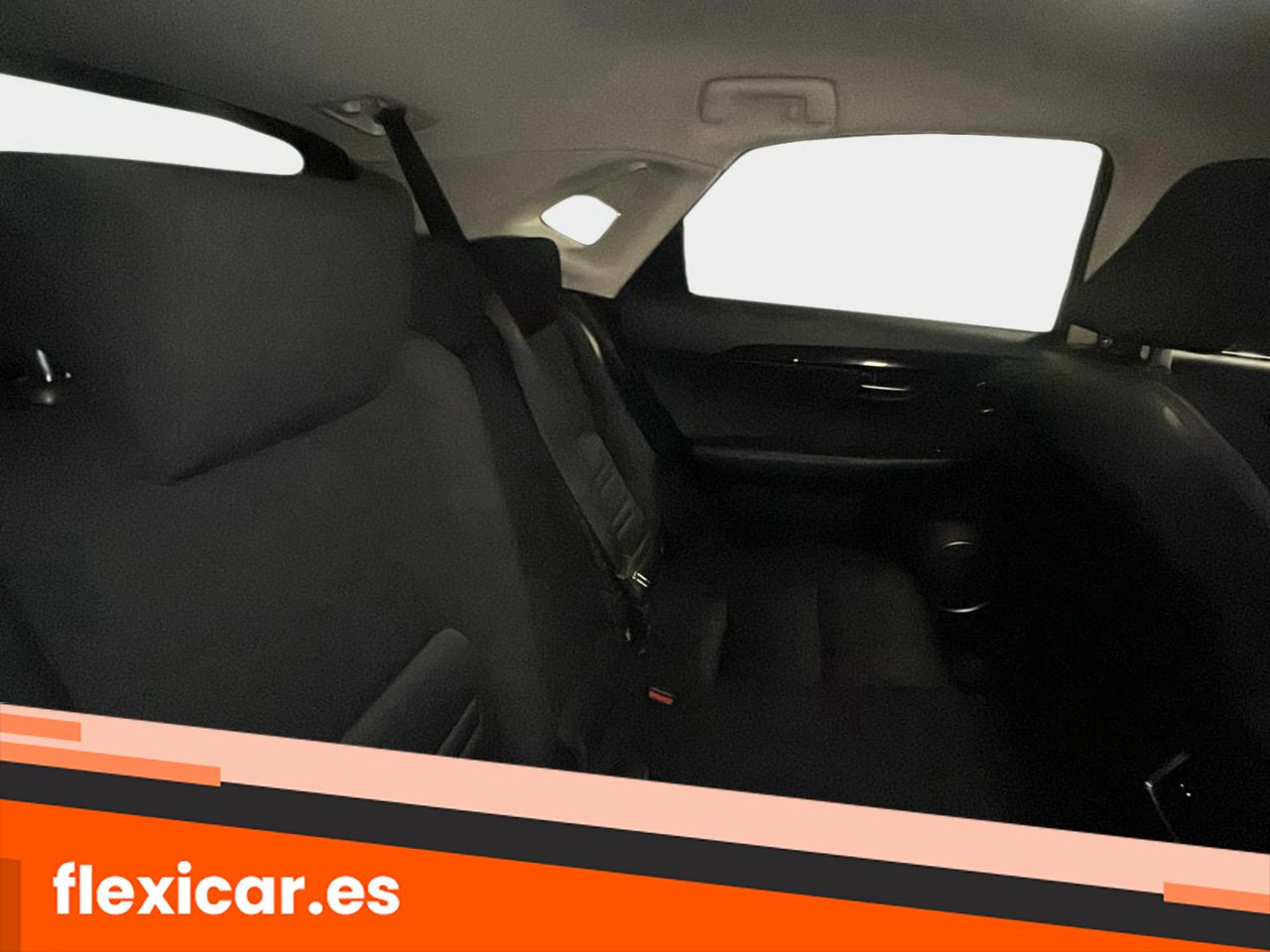 Foto Lexus NX 4