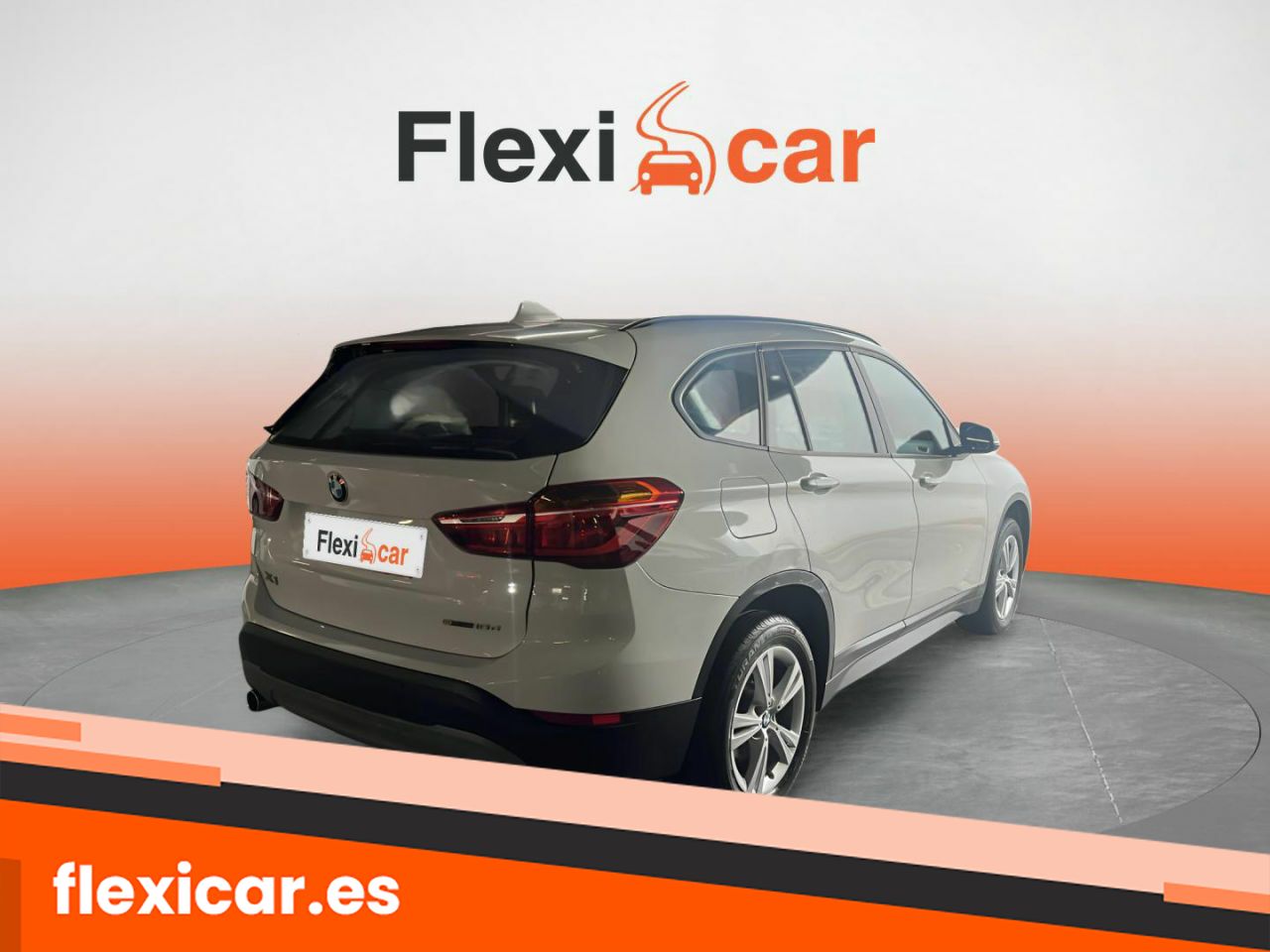 Foto BMW X1 10