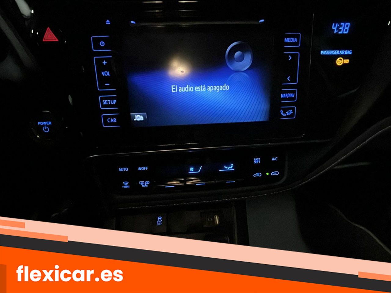Foto Toyota Auris 14