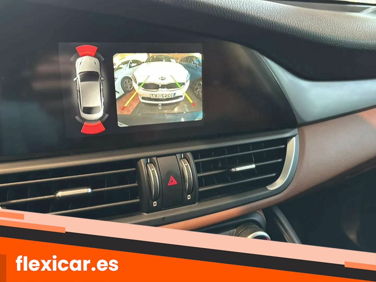 Foto Alfa Romeo Giulia 14
