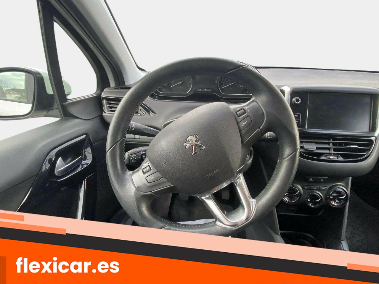 Foto Peugeot 208 13
