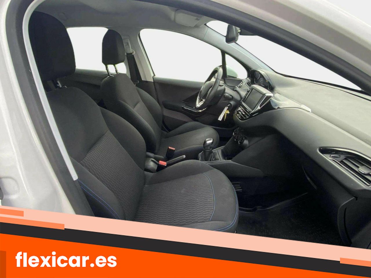 Foto Peugeot 208 14
