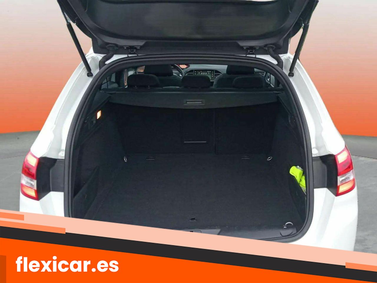 Foto Peugeot 308 5