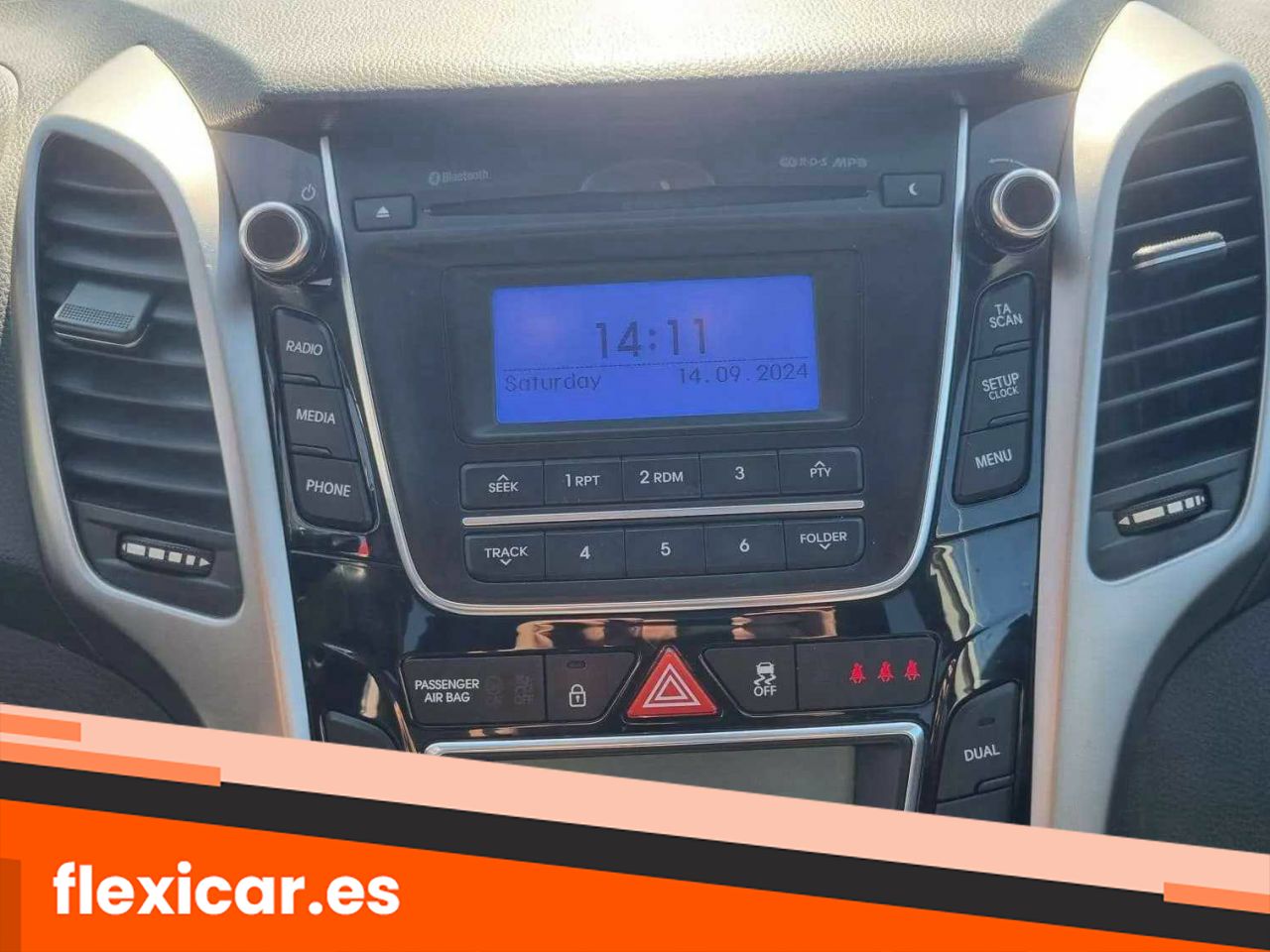 Foto Hyundai i30 14