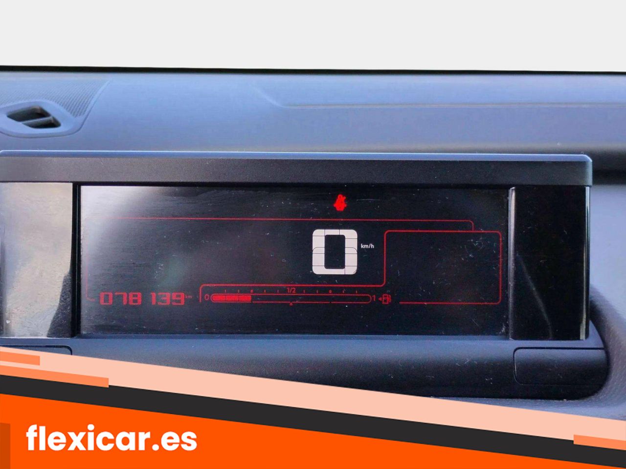Foto Citroën C4 Cactus 14
