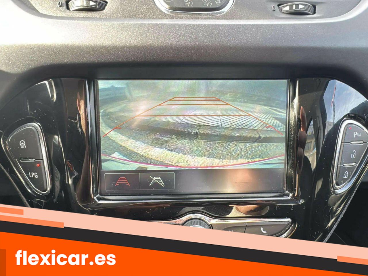 Foto Opel Corsa 14