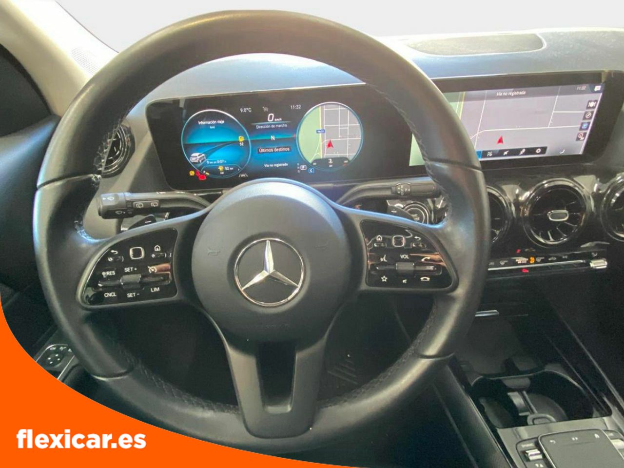 Foto Mercedes-Benz Clase GLA 15