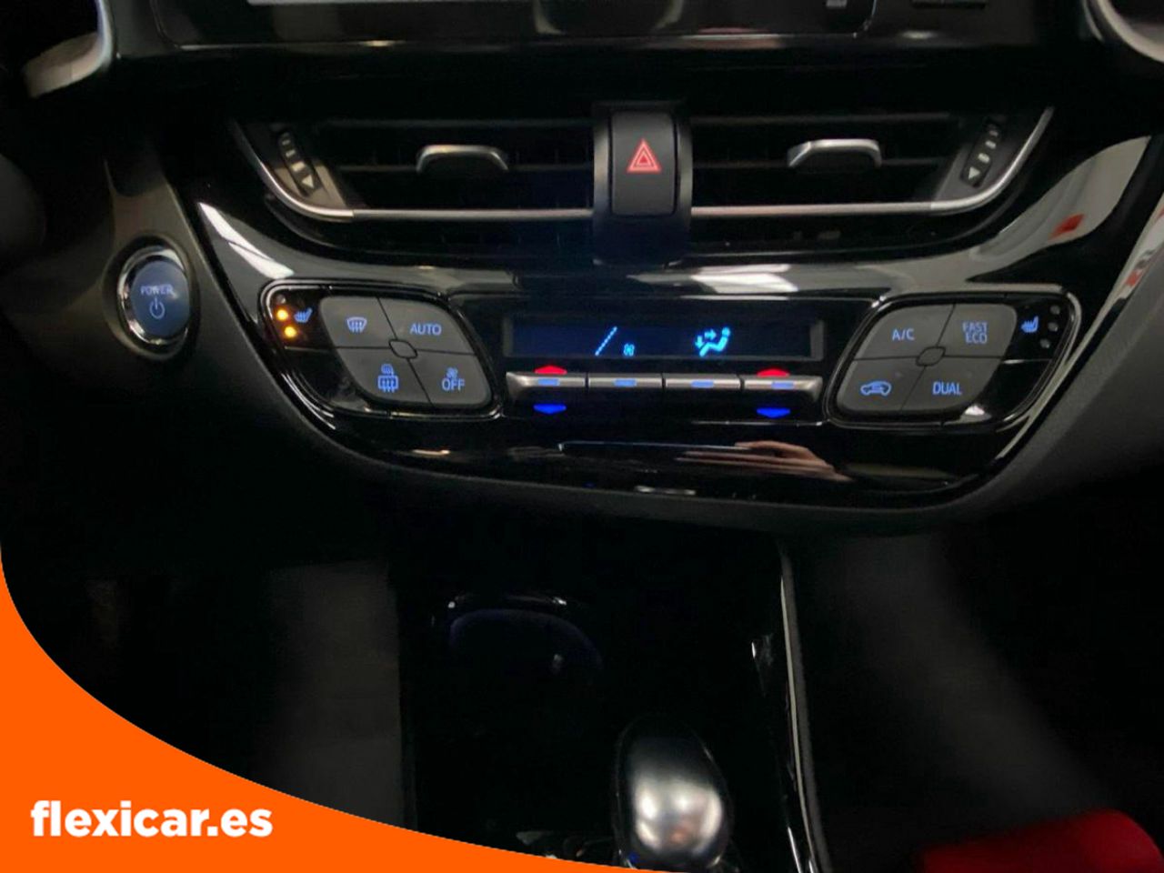 Foto Toyota C-HR 20