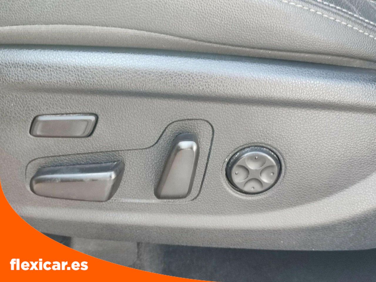 Foto Hyundai Santa Fe 8