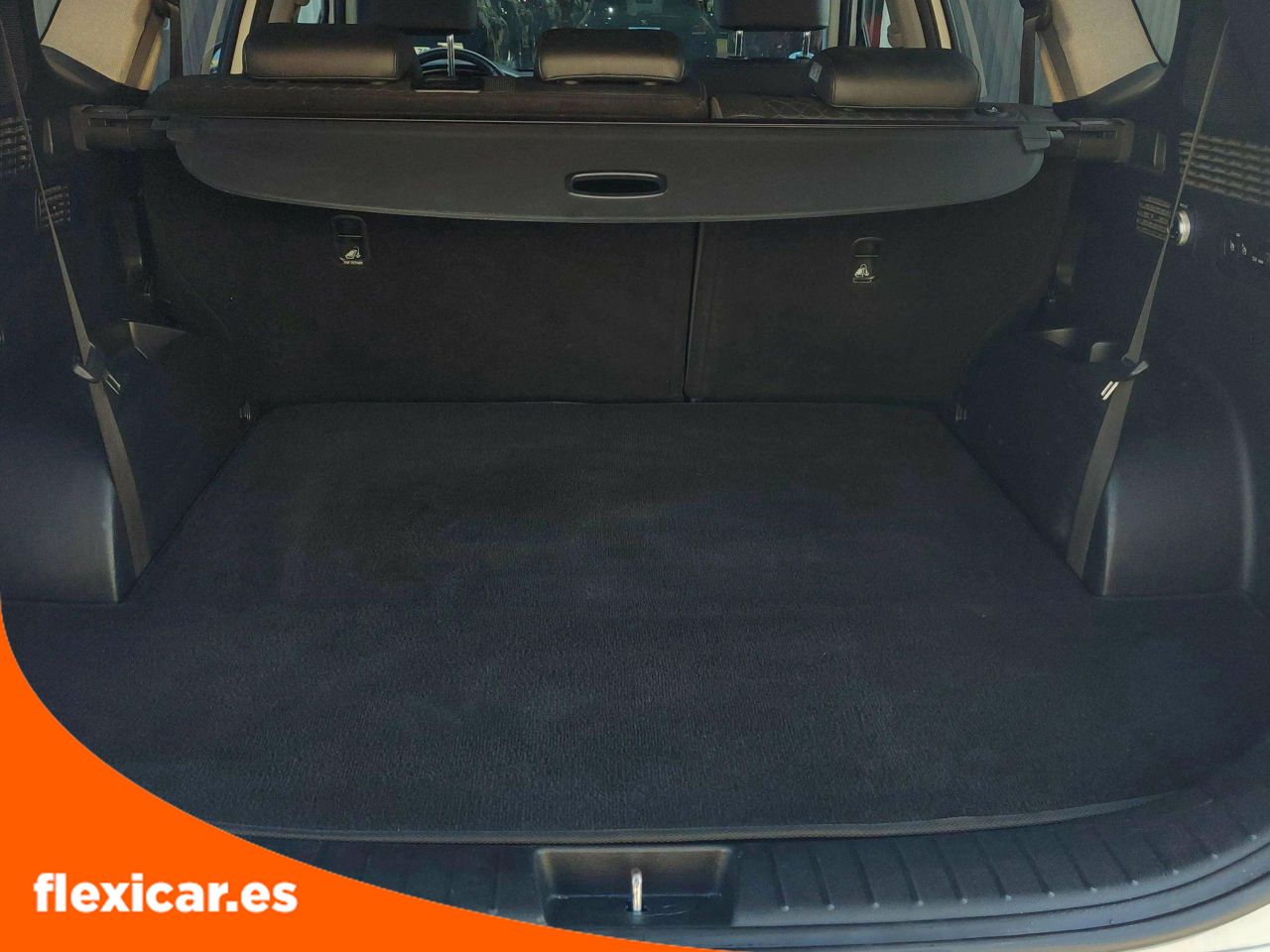 Foto Hyundai Santa Fe 25