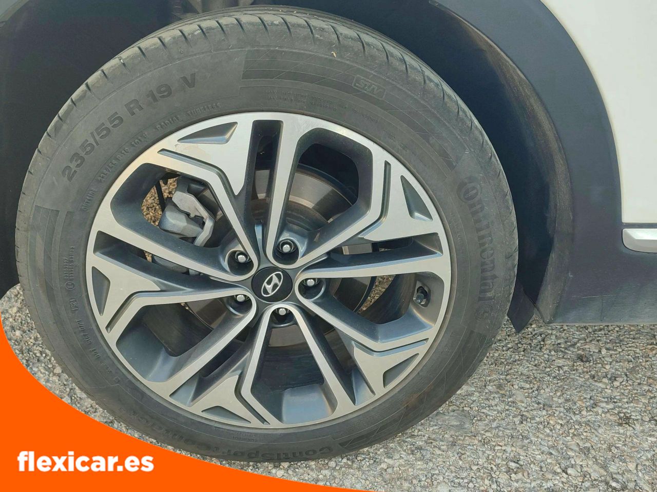 Foto Hyundai Santa Fe 27