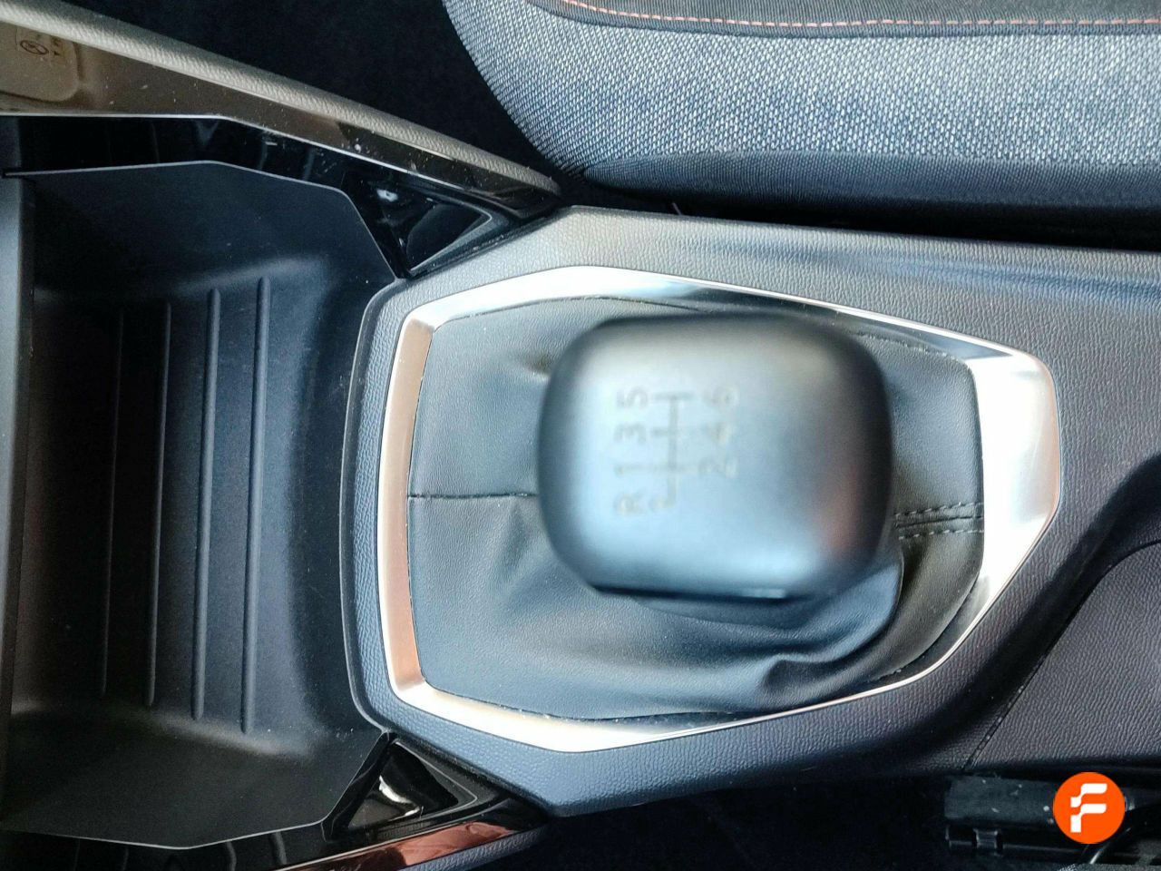 Foto Peugeot 2008 15