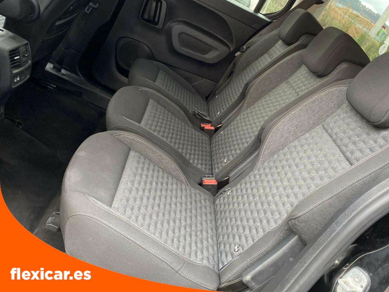 Foto Peugeot Rifter 21