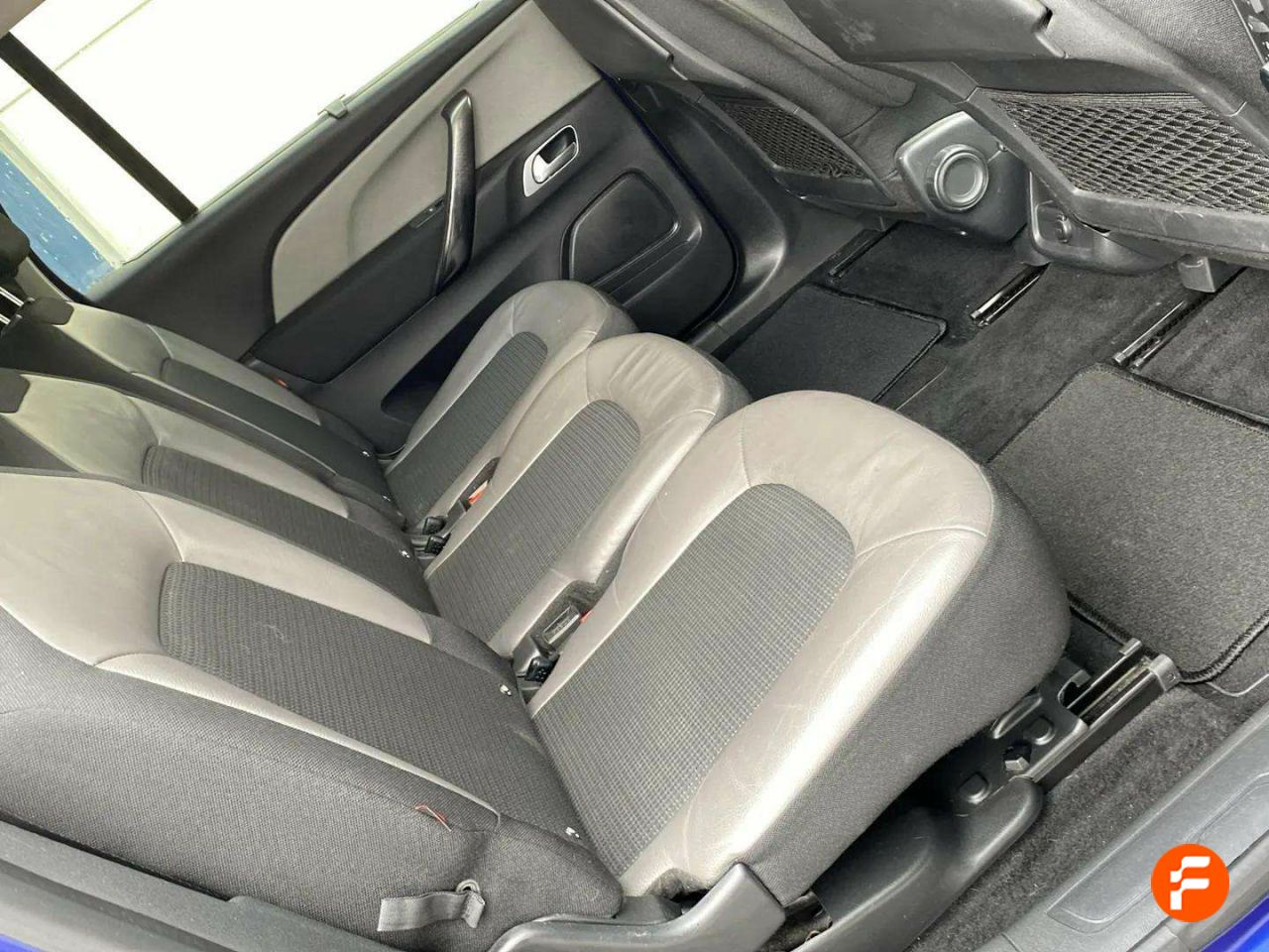 Foto Citroën Grand C4 Picasso 22