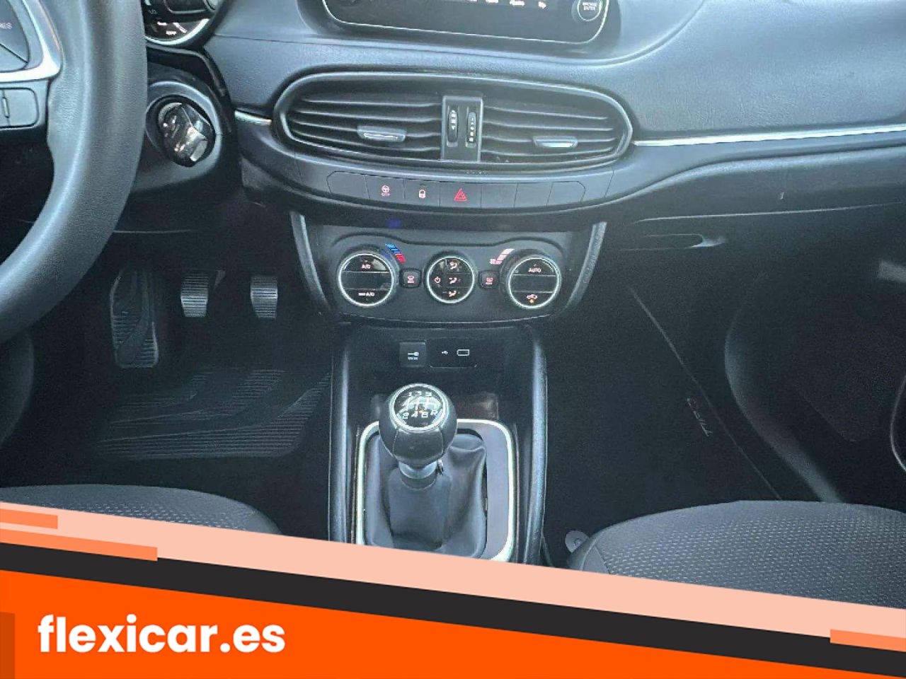 Foto Fiat Tipo 16