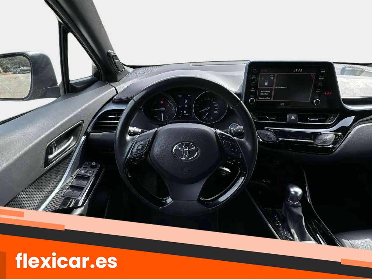 Foto Toyota C-HR 10