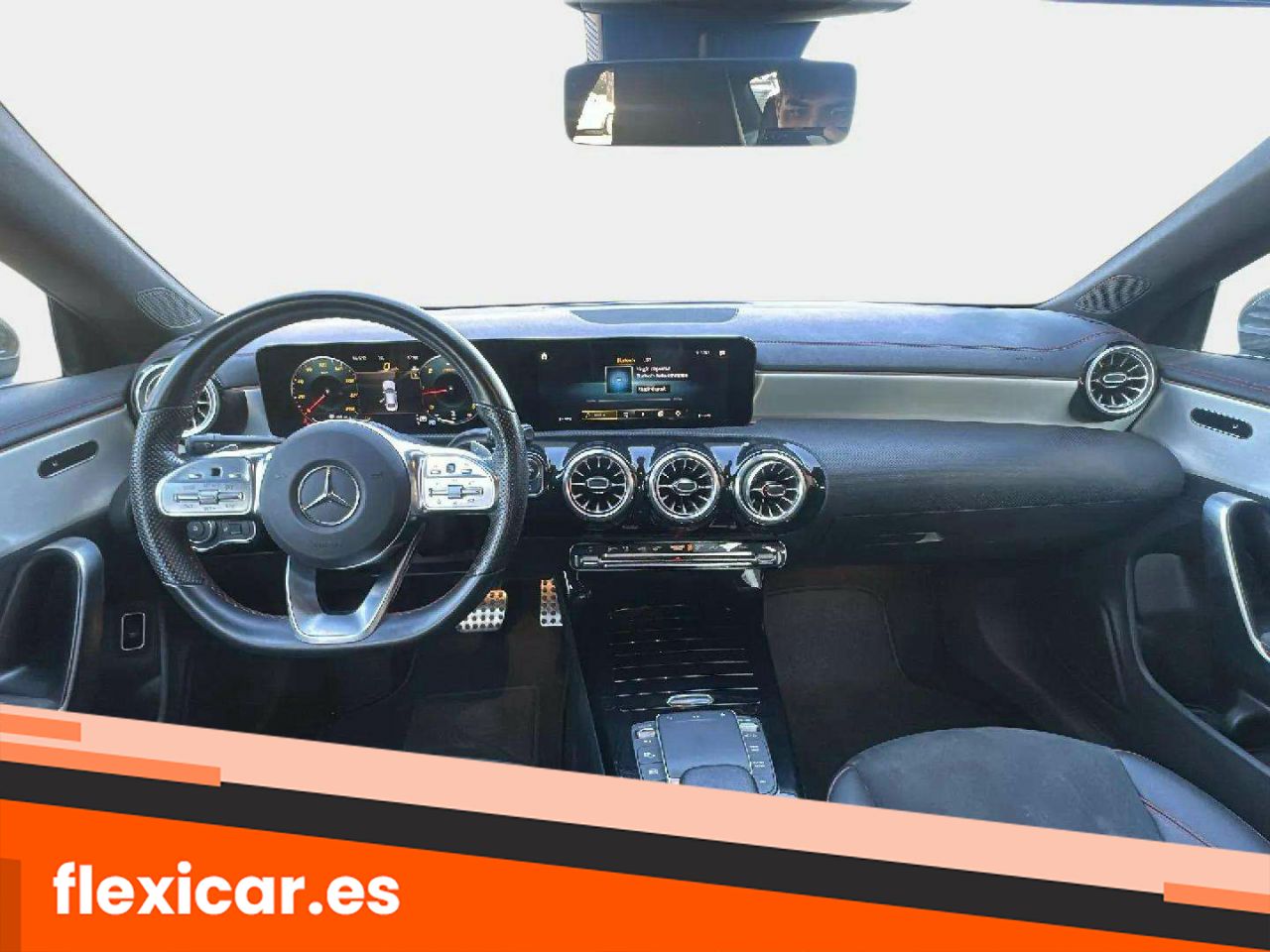 Foto Mercedes-Benz Clase CLA 11