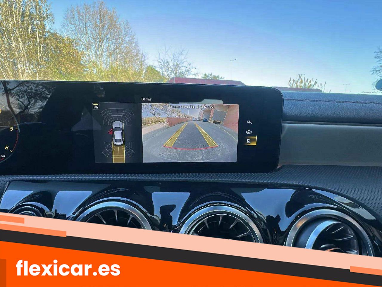 Foto Mercedes-Benz Clase CLA 17