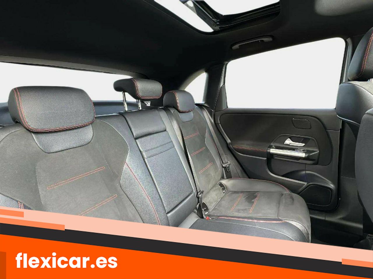 Foto Mercedes-Benz Clase B 12