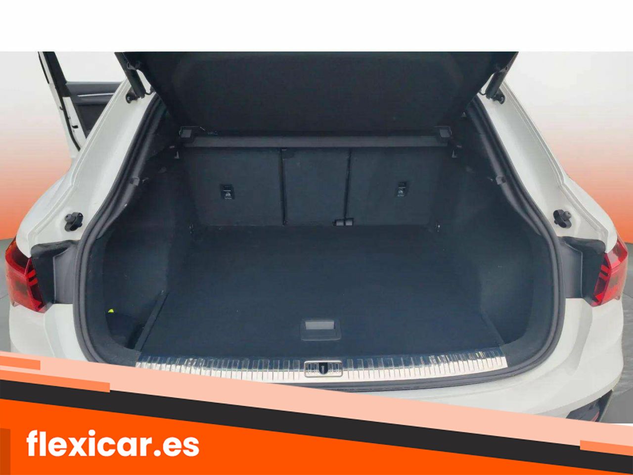 Foto Audi Q3 11