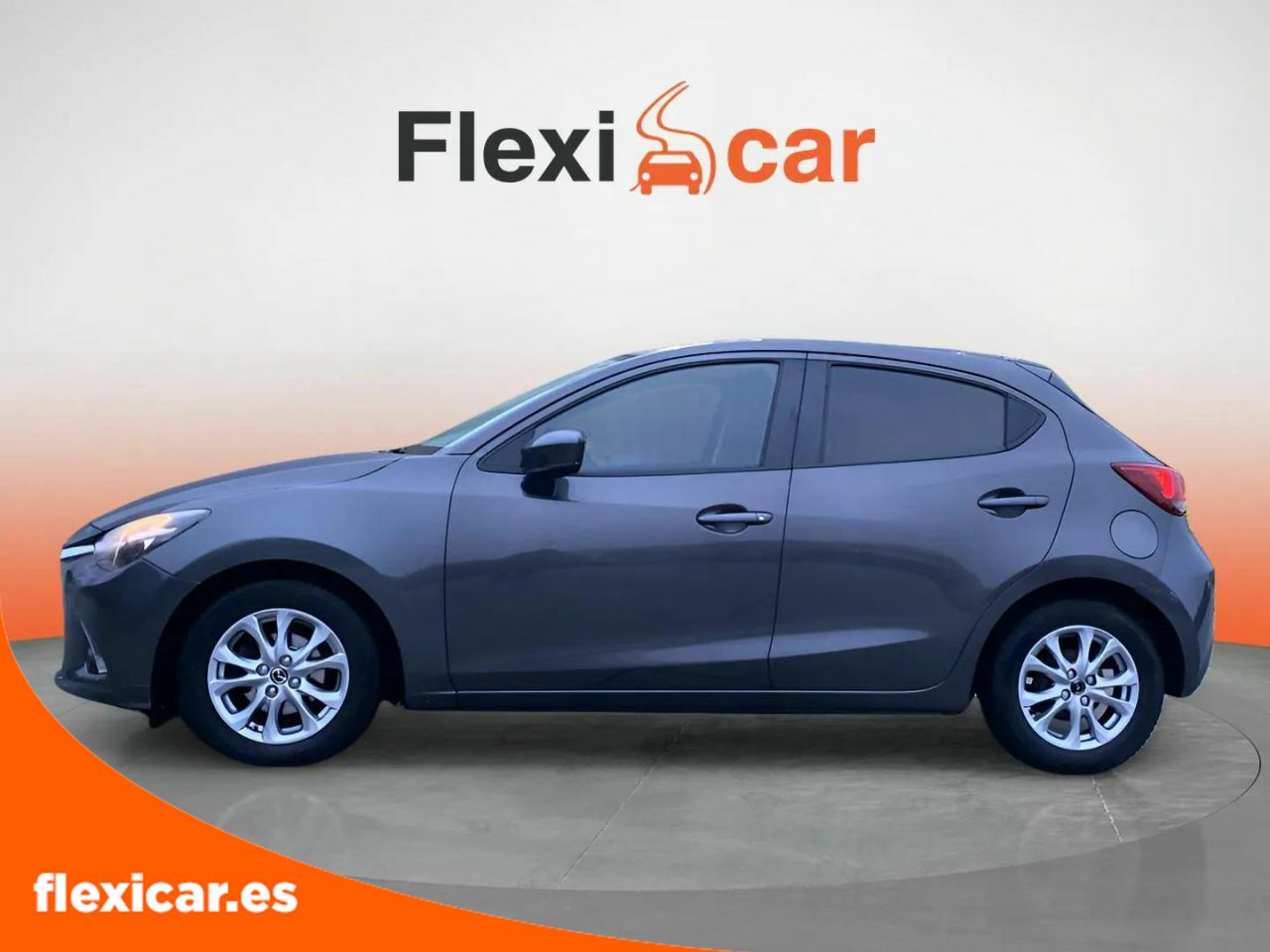 Foto Mazda Mazda2 4