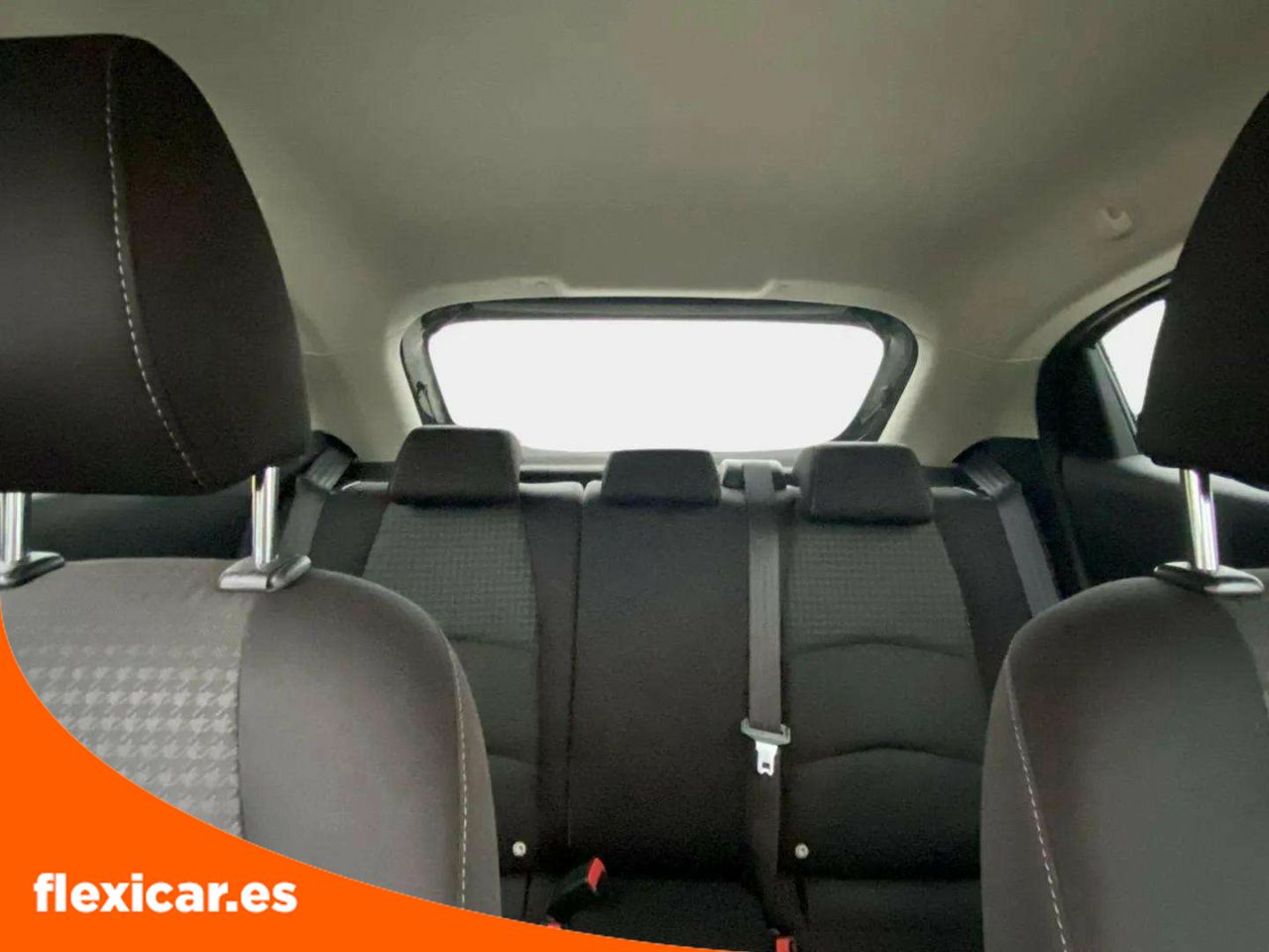 Foto Mazda Mazda2 16