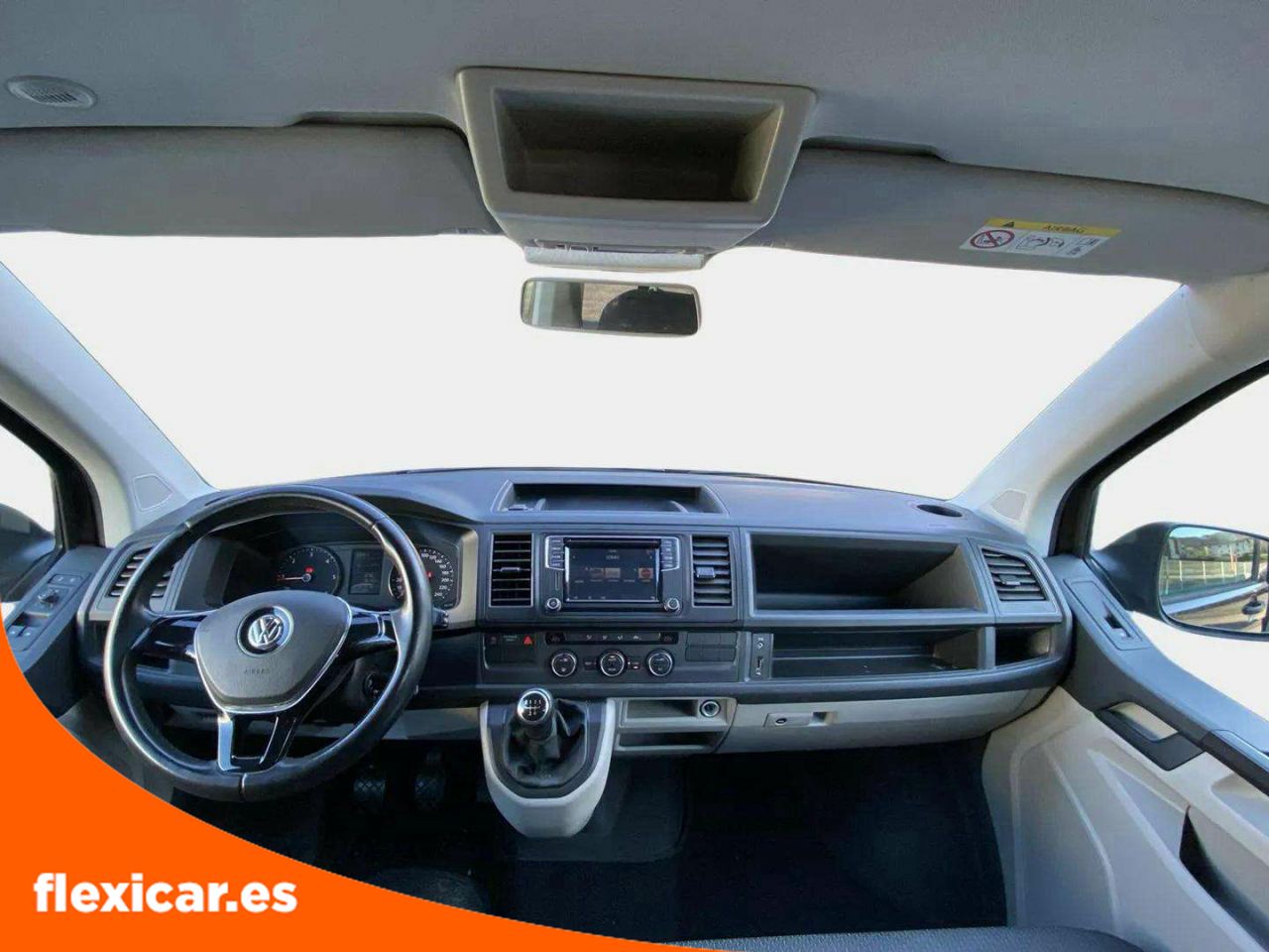Foto Volkswagen Caravelle 12
