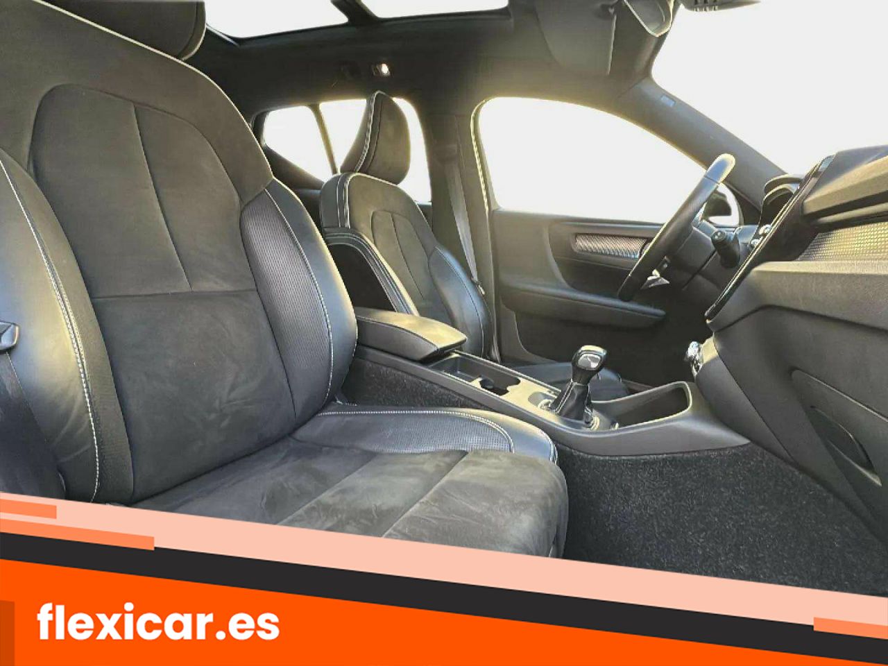 Foto Volvo XC40 15