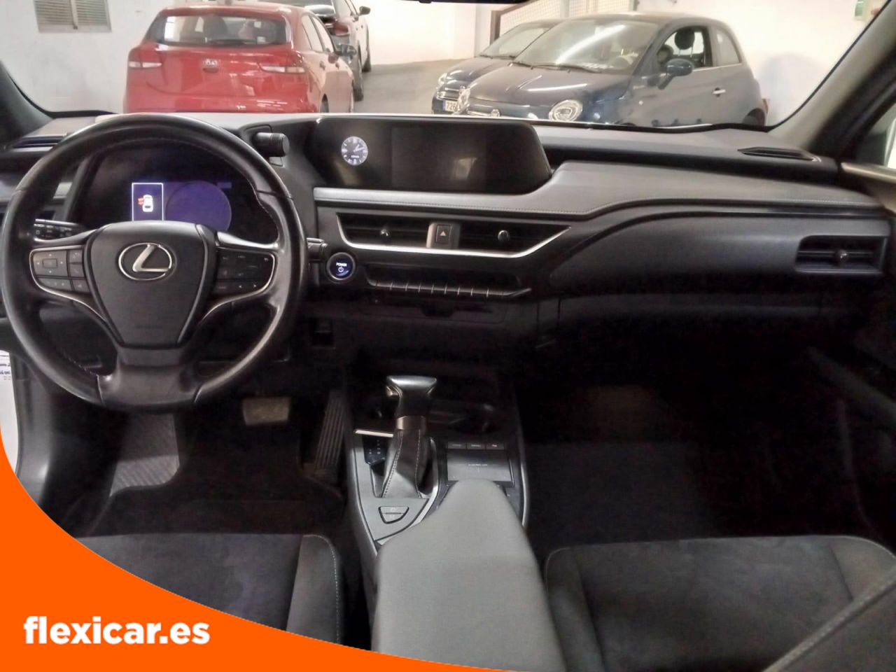 Foto Lexus UX 9