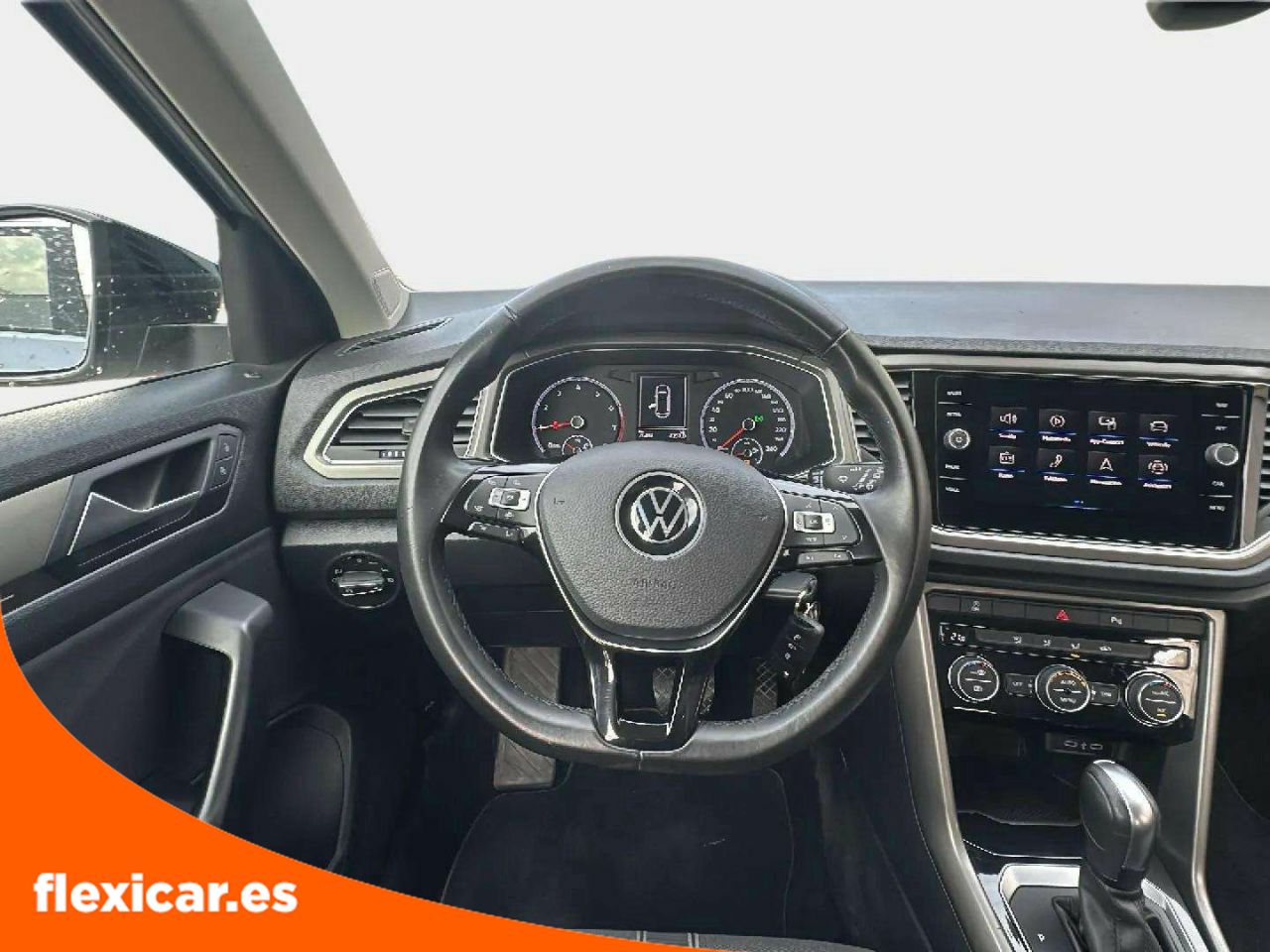 Foto Volkswagen T-Roc 12