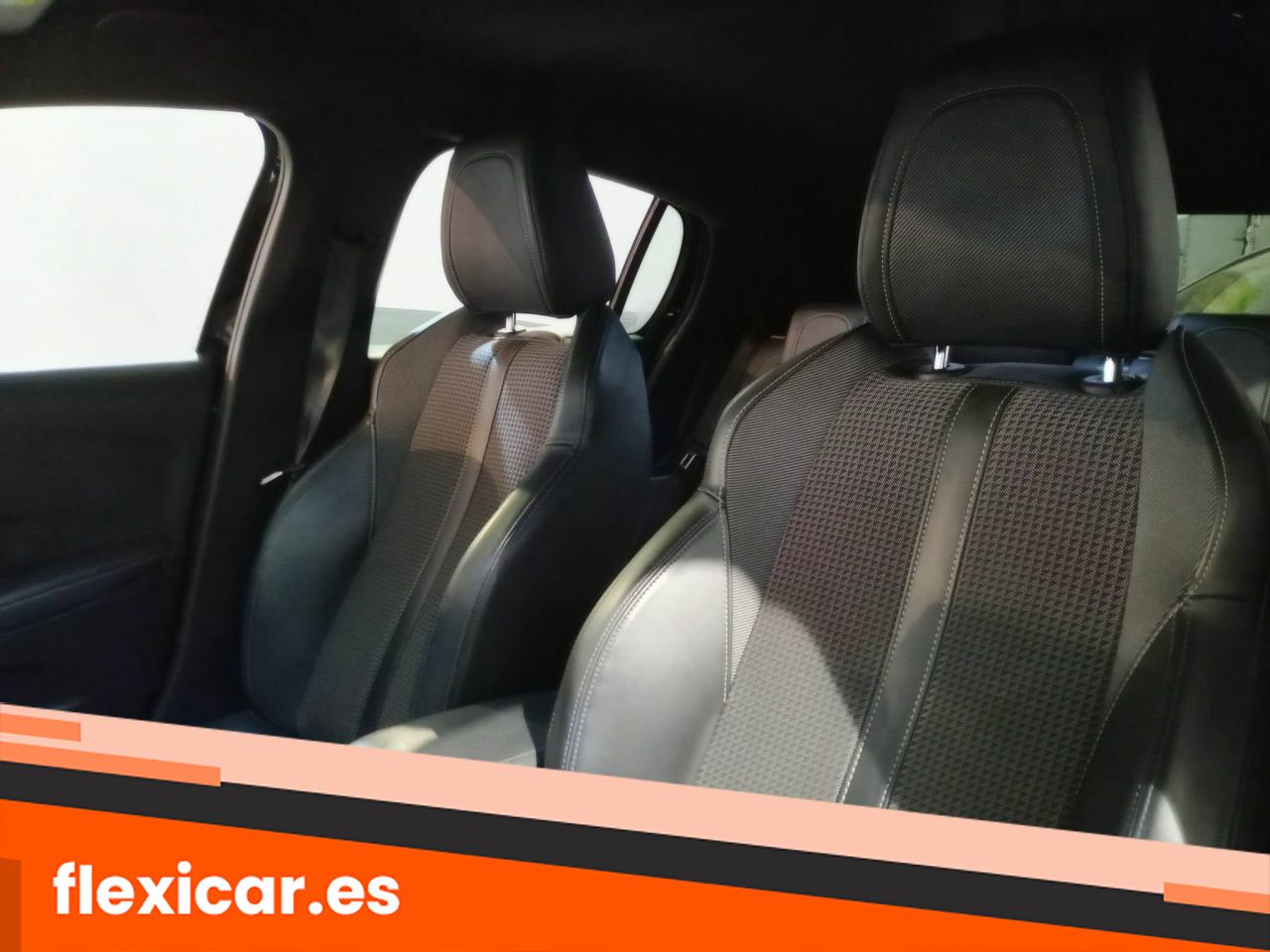Foto Peugeot 208 9