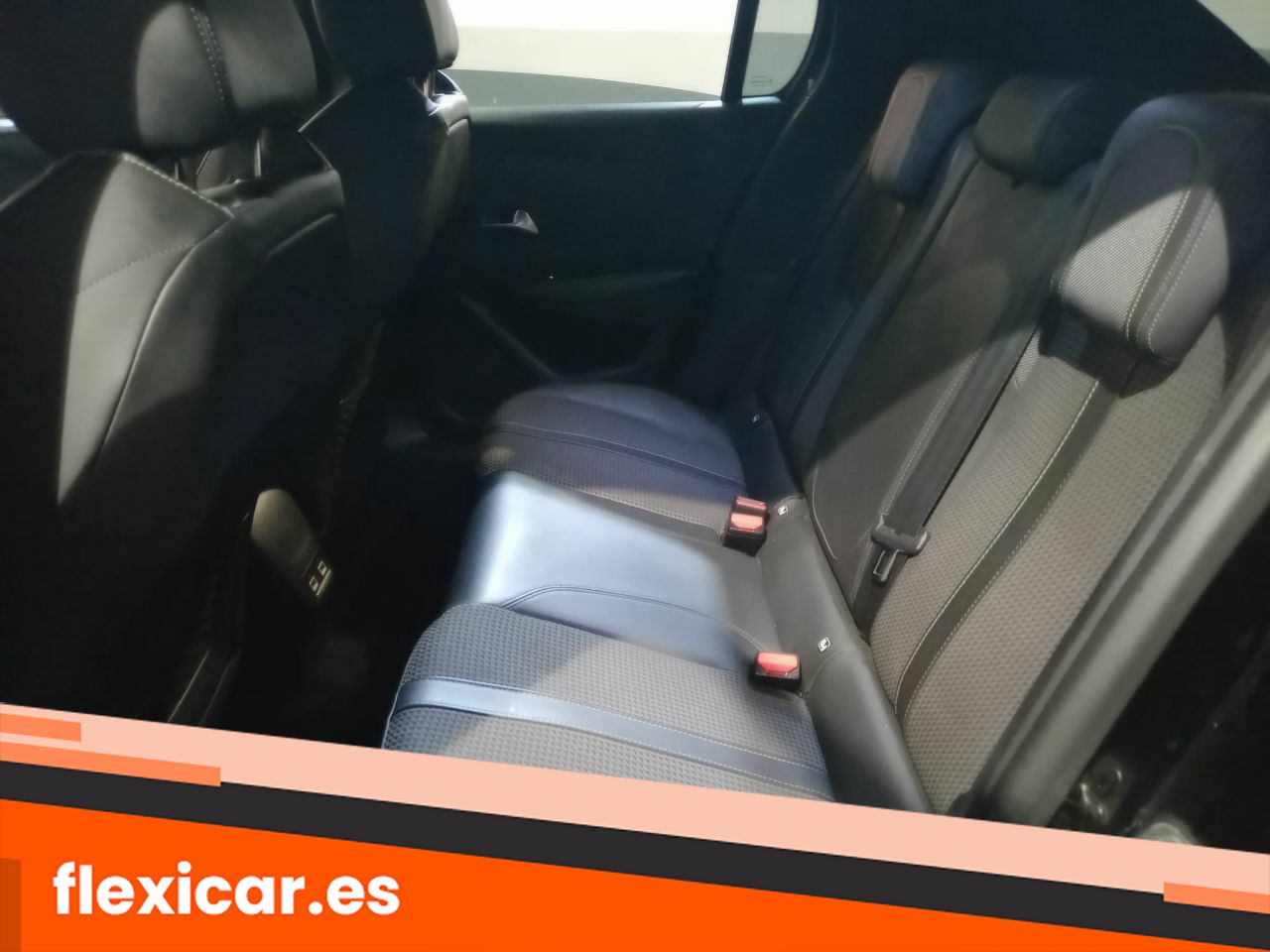 Foto Peugeot 208 10