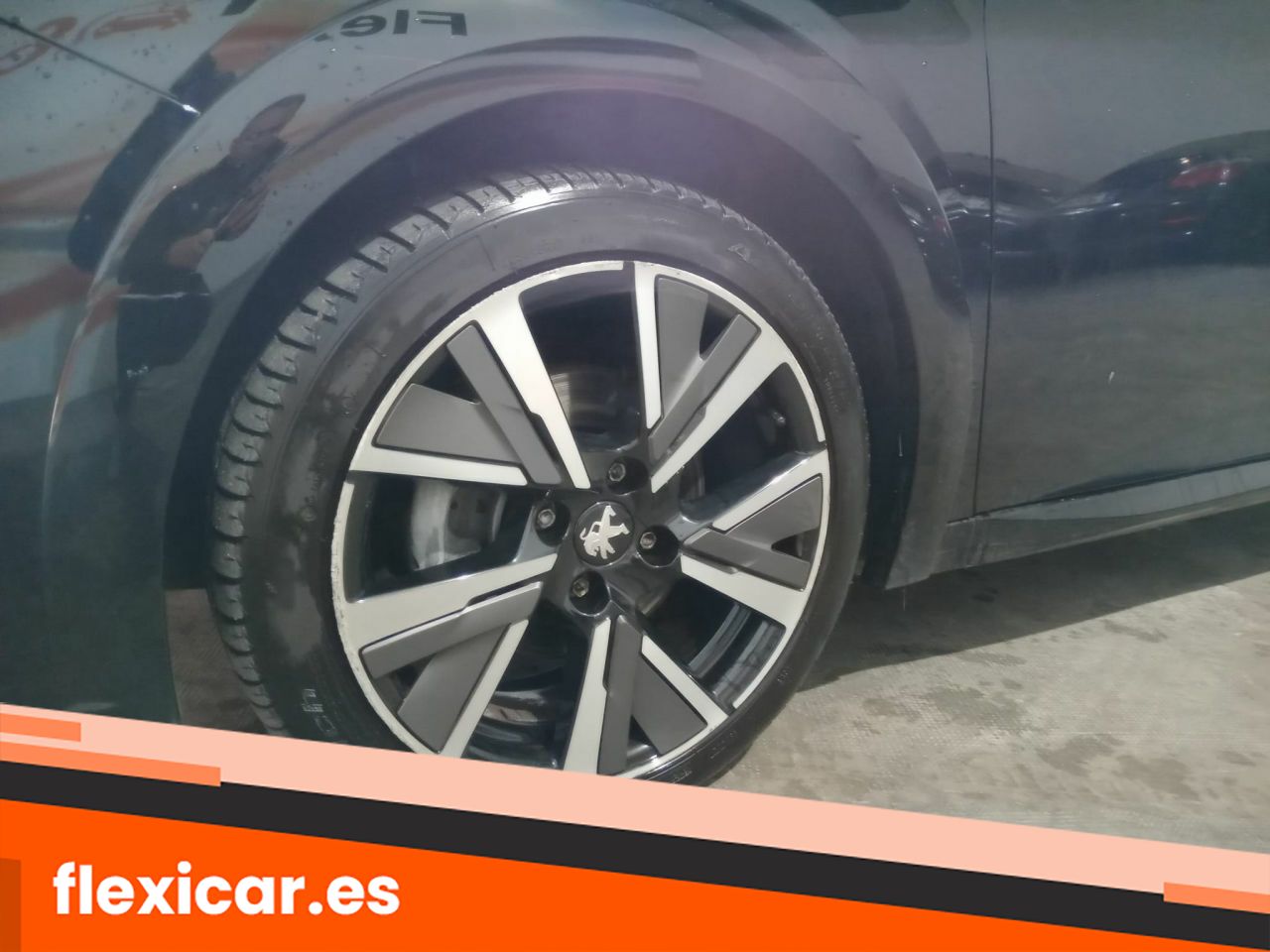 Foto Peugeot 208 12